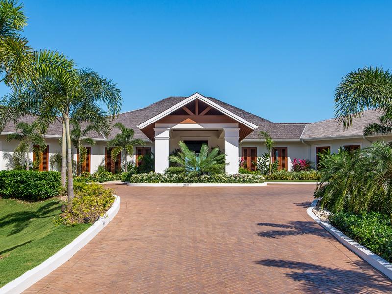 Dragonfly , Montego Bay , Tryall 