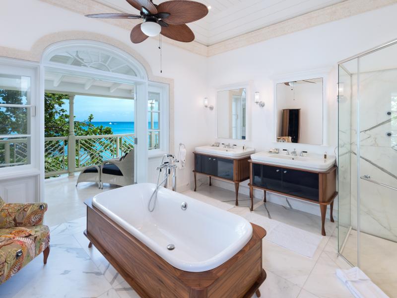 Hemingway House - St Peter , Beachfront villas Barbados , Mullins Bay , St Peter , West Coast Barbados 