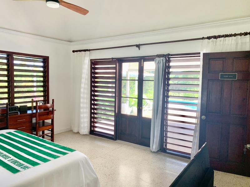 Sugar Magnolia , Montego Bay , Tryall 