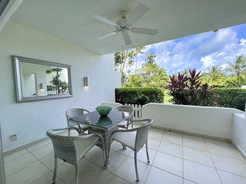 Glitter Bay 112 , Beachfront villas Barbados , Glitter Bay , Porters , St James , West Coast Barbados 