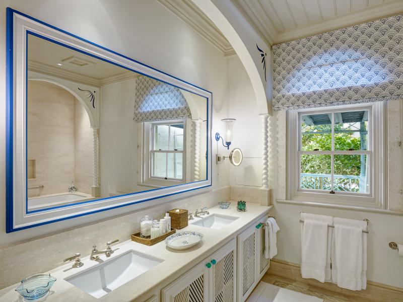 Laughing Waters - Sandy Lane Estate- Beachfront , Beachfront villas Barbados , Sandy Lane Beach , Sandy Lane Estate , St James , Waterfront villas Barbados , West Coast Barbados 