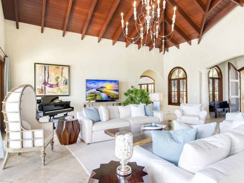 Villa Sandcastle , Lime Stone Bay 