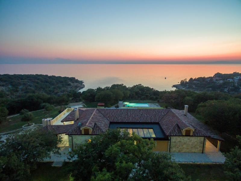 Villa Magran , Islands 