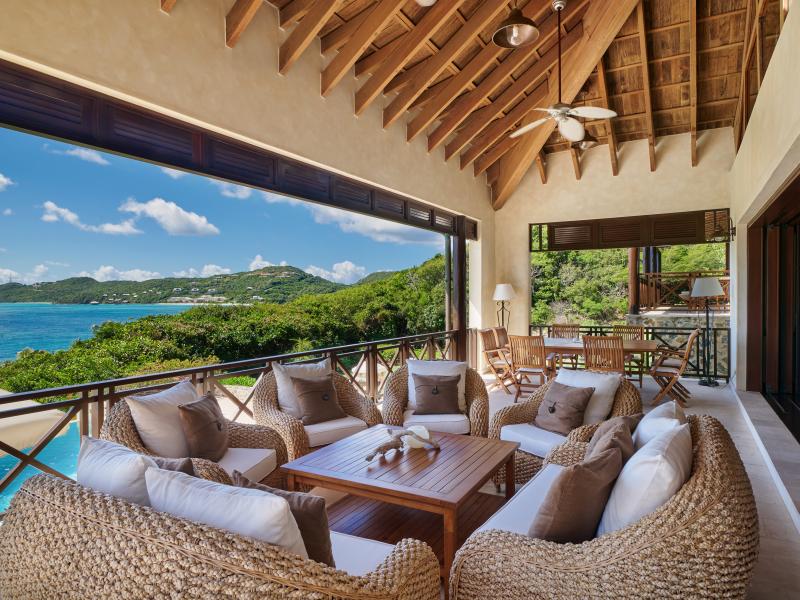 Big Blue Ocean Villa , Charlstown 