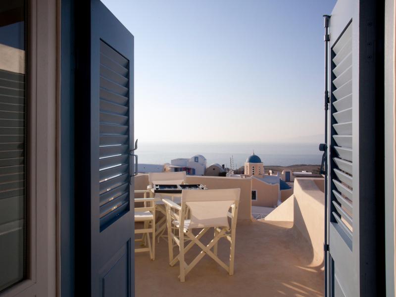 Oia Mansion , Santorini 