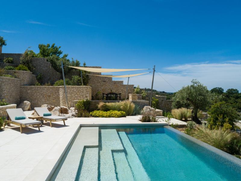 Kingfisher Point Estate , Corfu 