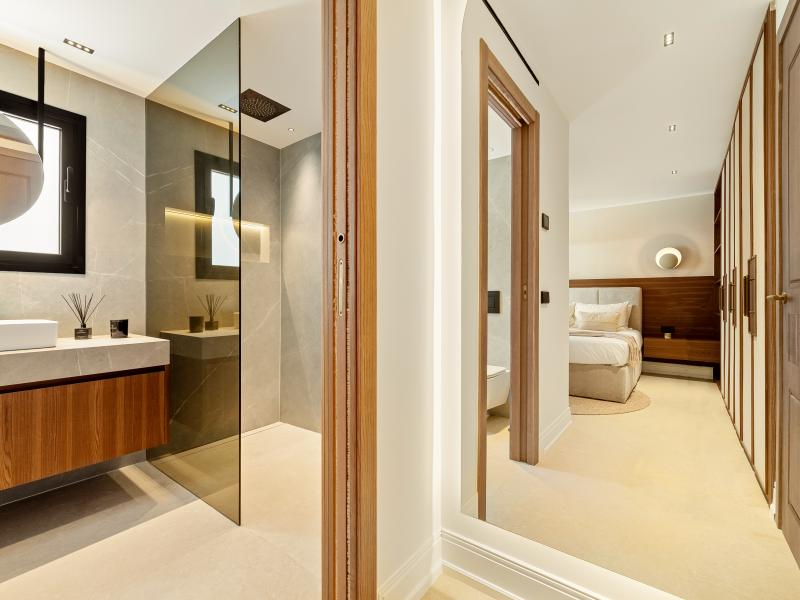 Villa Playa Banus , Puerto Banus 