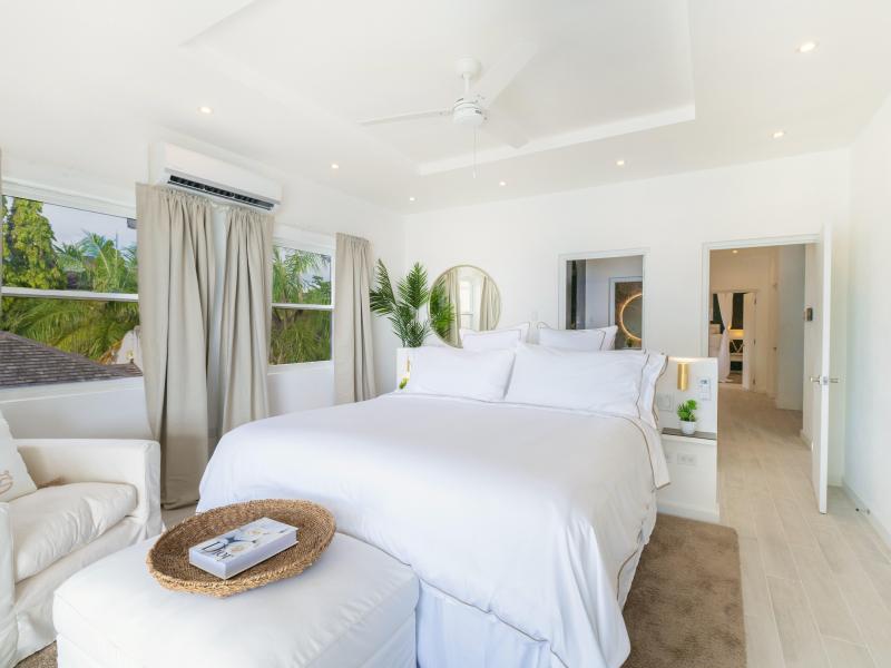 Solaris Beach House - Beachfront , Reeds Bay , West Coast Barbados 
