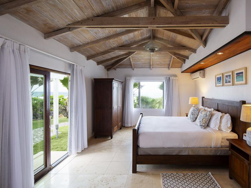 Palm Island Resort , Palm Island 