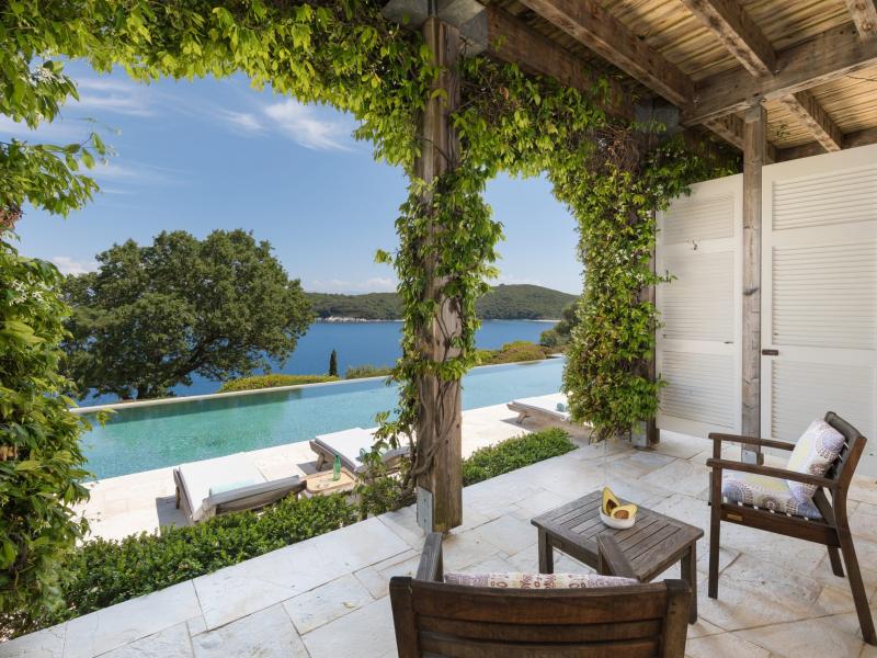 Kingfisher Point Estate , Corfu 