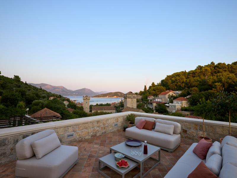 Villa Ghetaldi 1516 , Dubrovnik region , Islands , Sipan Island 