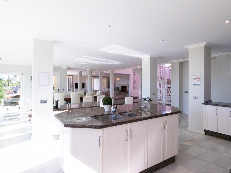 Villa Alicate - Beach House , Marbella 