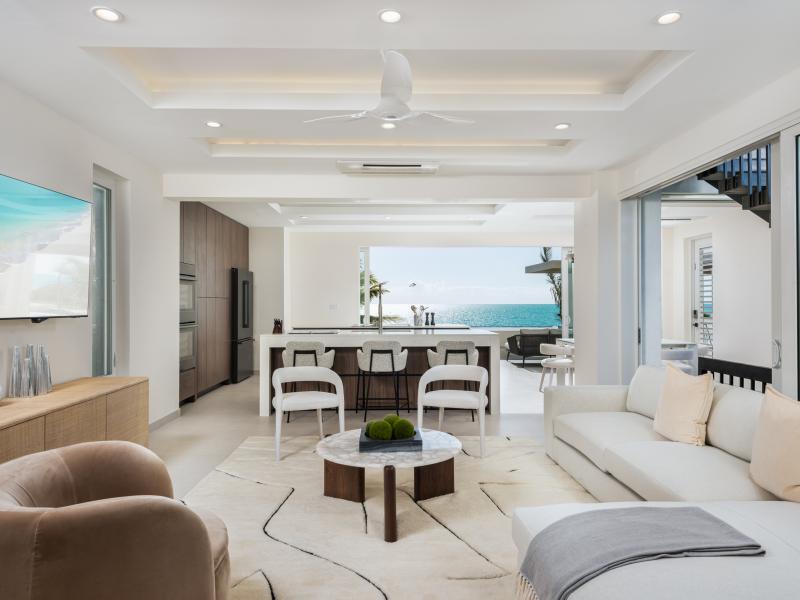 Blue Lagoon , Long Bay , Providenciales 