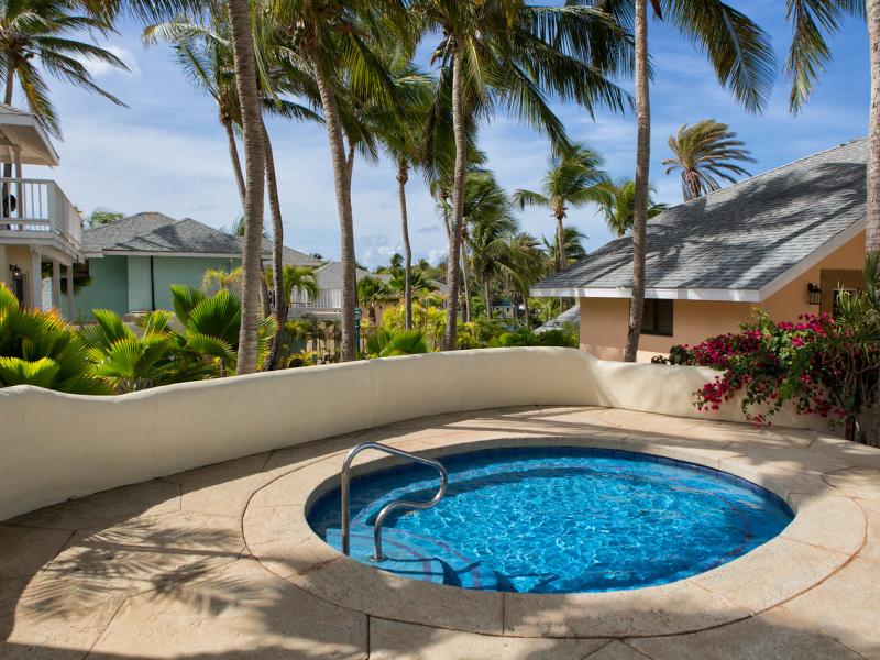 St James' Club & Villas , South 