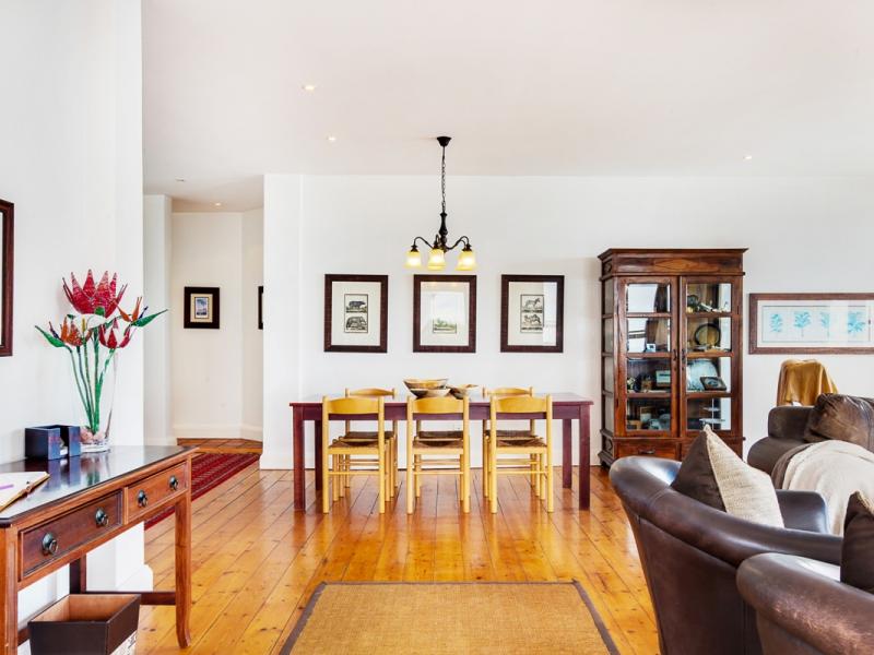 Terrace Lodge , Cape Town 