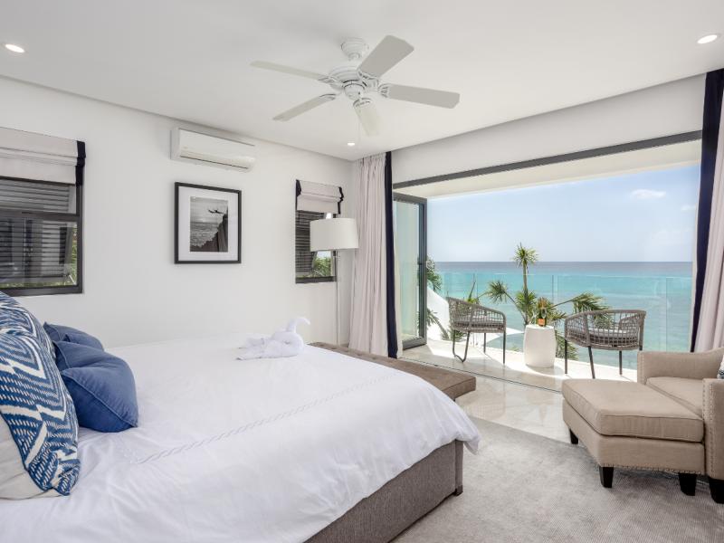 Dolphin Beach House - beachfront , Beachfront villas Barbados , Fitts Village , St James , West Coast Barbados 