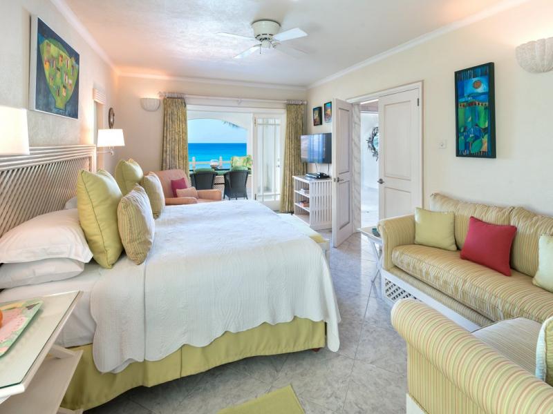 Reeds House 1 Beachfront Penthouse , Beachfront villas Barbados , Reeds Bay , Reeds House , St James , West Coast Barbados 