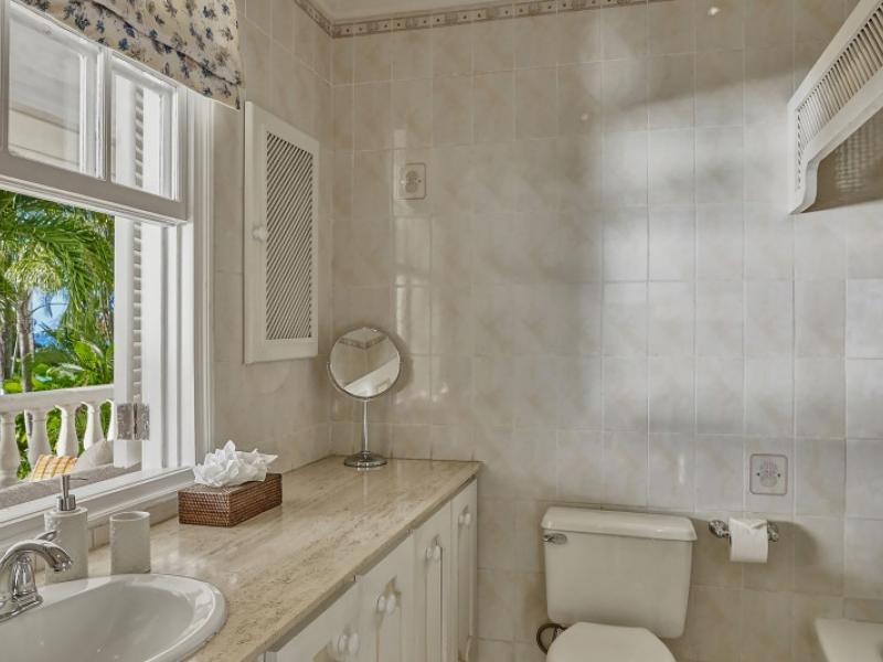 New Mansion - Beachfront , Beachfront villas Barbados , Fitts Village , Paynes Bay , St James , West Coast Barbados 