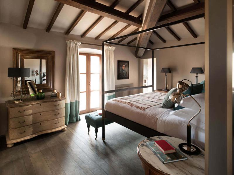 Castello di Reschio Estate and Villas , Tuscany 