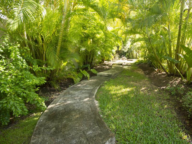 Capri Manor , Gibbes , Lower Carlton , St Peter , West Coast Barbados 