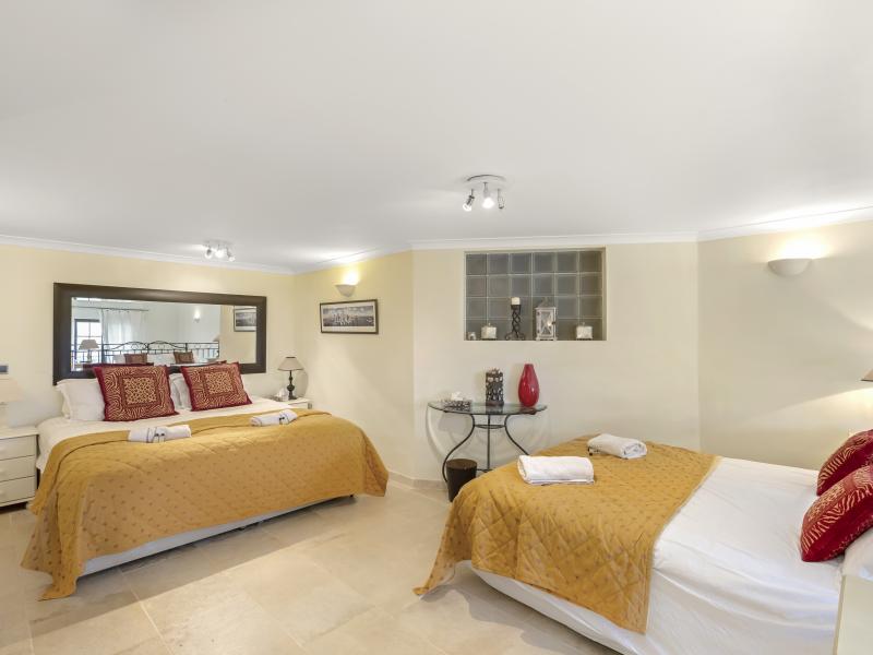 La Sarriette , Cote D'Azur 